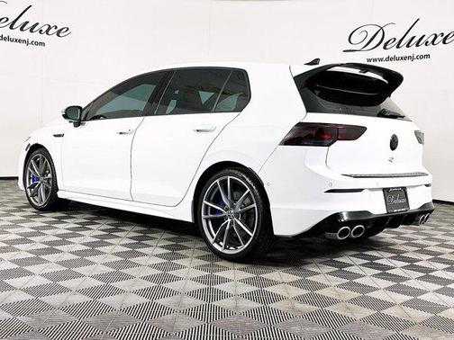 2024 Volkswagen Golf R 2.0T DSG