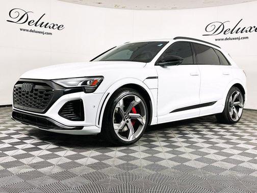 2024 Audi SQ8 4.0T Premium Plus