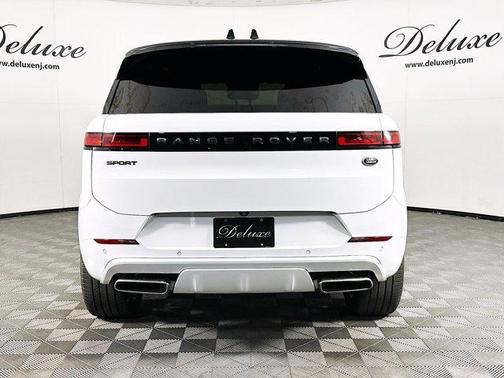 2023 Land Rover Range Rover Sport SE