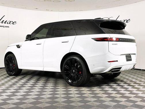 2023 Land Rover Range Rover Sport SE