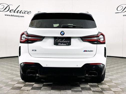 2022 BMW X3 M40i