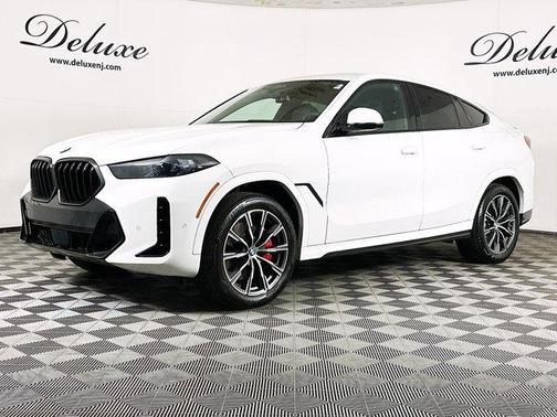 Alpine White 2024 BMW X6 xDrive40i