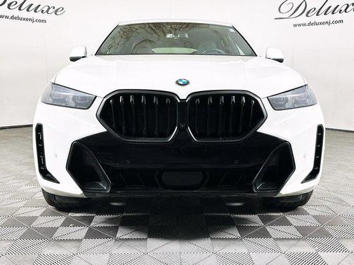 Alpine White 2024 BMW X6 xDrive40i