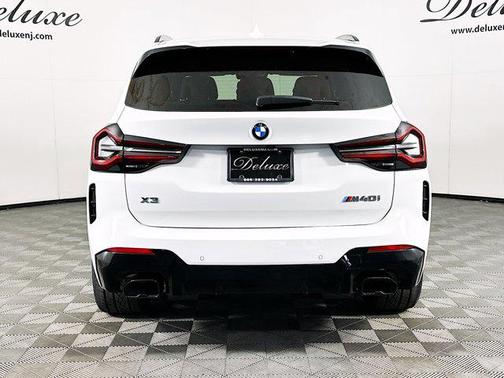 2022 BMW X3 M40i