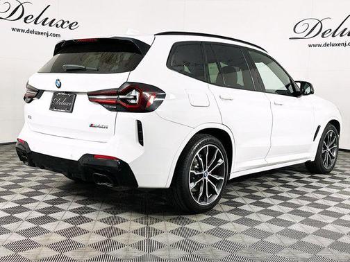 2022 BMW X3 M40i
