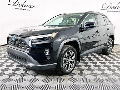 2024 Toyota RAV4 Hybrid XLE Premium