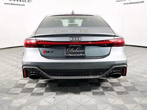 2022 Audi RS 7 4.0T