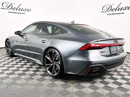 2022 Audi RS 7 4.0T