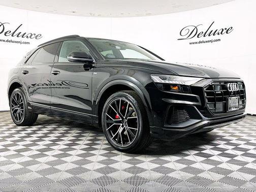 2023 Audi Q8 55 Premium Plus