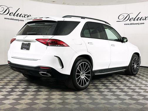 Polar White 2023 Mercedes-Benz GLE 450 4MATIC