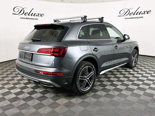 2021 Audi Q5 Premium Plus