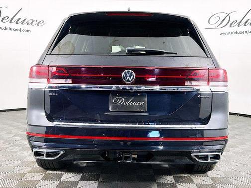 2024 Volkswagen Atlas 2.0T SEL Premium R-Line 4MOTION