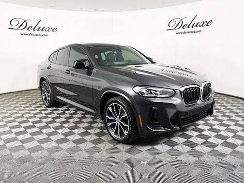 2022 BMW X4 M40i