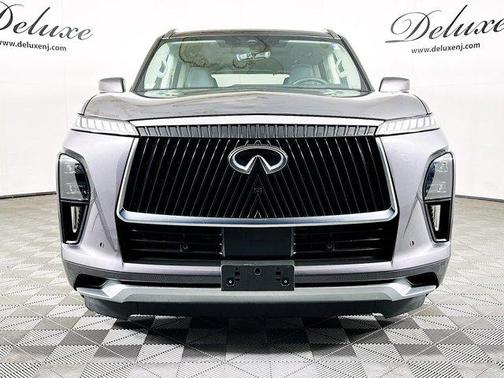 Anthracite Gray 2025 INFINITI QX80 Luxe