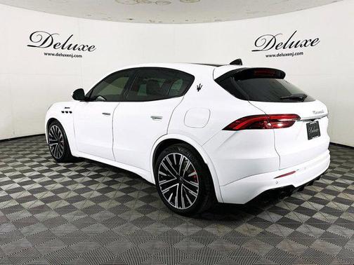 2023 Maserati Grecale Modena