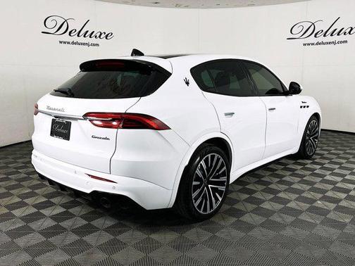 2023 Maserati Grecale Modena