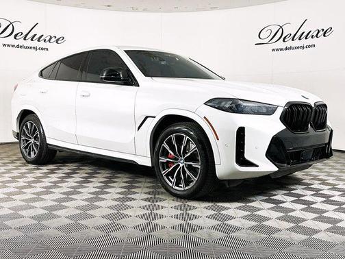 2024 BMW X6 M60i