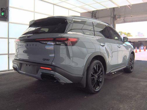 Harbor Gray 2025 INFINITI QX60 Luxe