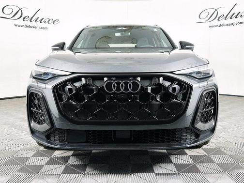 2025 Audi SQ5 3.0T Premium Plus