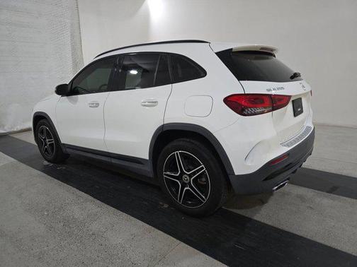 2021 Mercedes-Benz GLA 250 Base 4MATIC