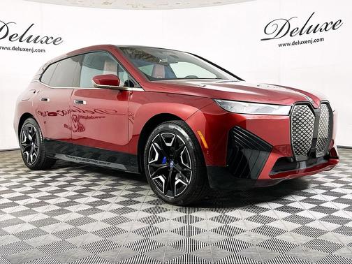 Aventurin Red Metallic 2023 BMW iX xDrive50