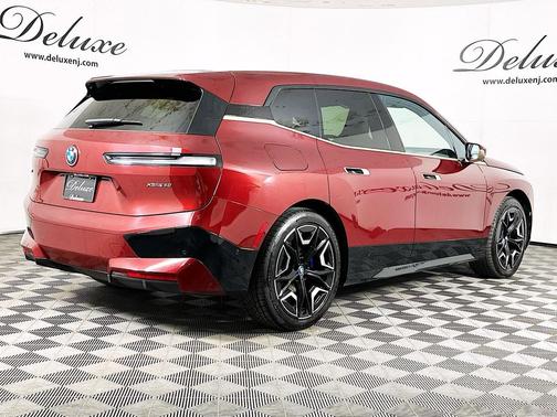 Aventurin Red Metallic 2023 BMW iX xDrive50