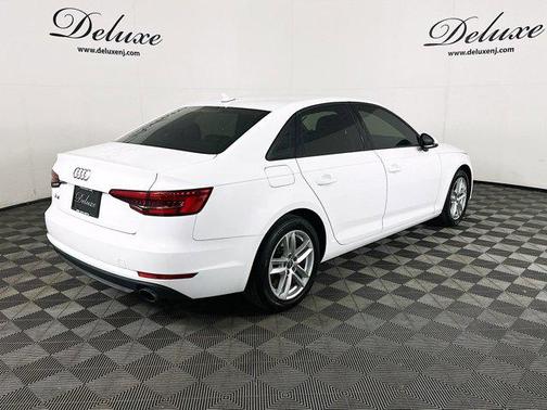 2017 Audi A4 2.0T Premium