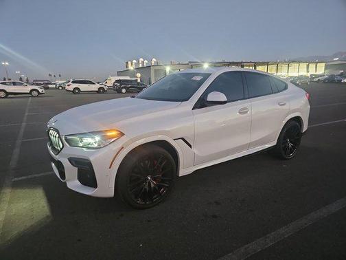 2022 BMW X6 xDrive40i