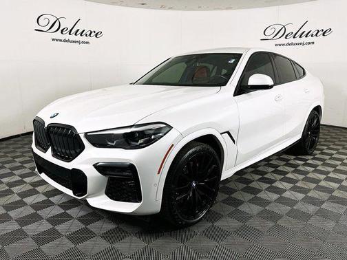 2022 BMW X6 xDrive40i