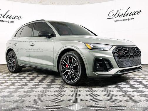 Chronos Gray Metallic 2024 Audi SQ5 3.0T Premium Plus