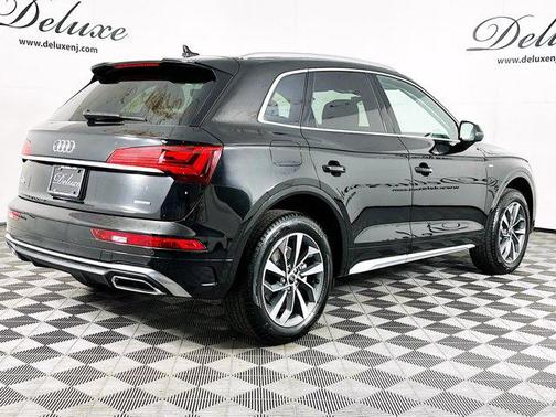 2024 Audi Q5 45 S line Premium Plus