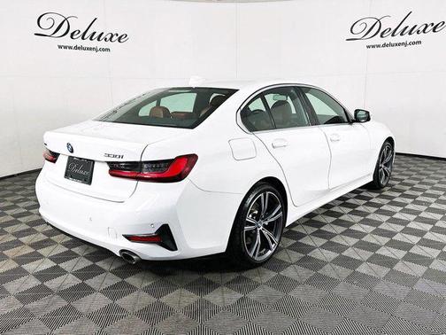 2022 BMW 330 330i xDrive