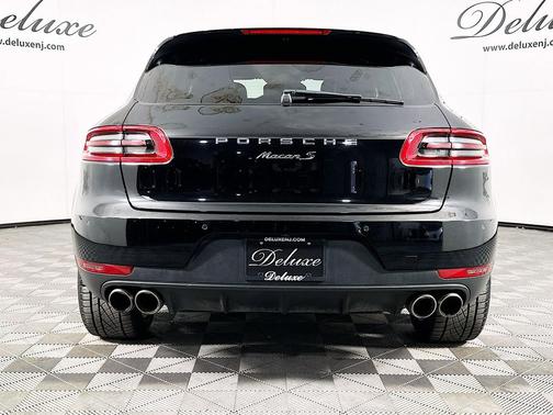 Black 2017 Porsche Macan Macan