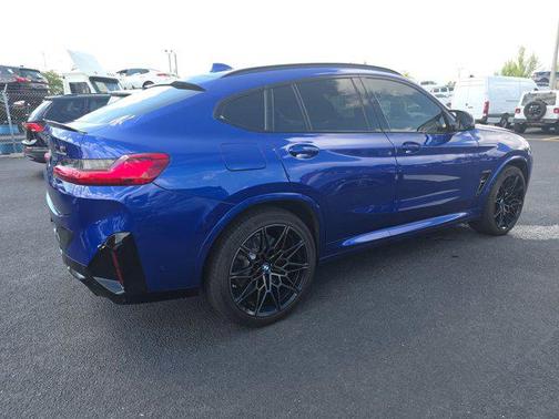 2022 BMW X4 M AWD