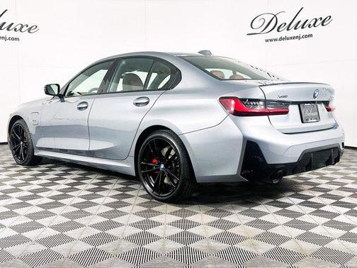 Skyscraper Grey Metallic 2023 BMW 330e xDrive