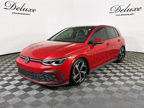 2024 Volkswagen Golf GTI 2.0T SE DSG