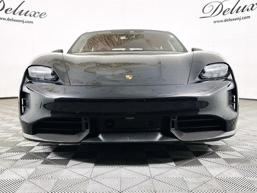 Jet Black Metallic 2022 Porsche Taycan Turbo S