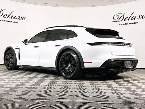 2021 Porsche Taycan 4