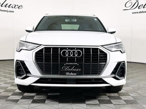 2024 Audi Q3 S line Premium