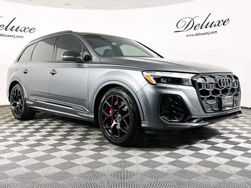 Daytona Gray Pearl Effect 2025 Audi SQ7 4.0T Prestige