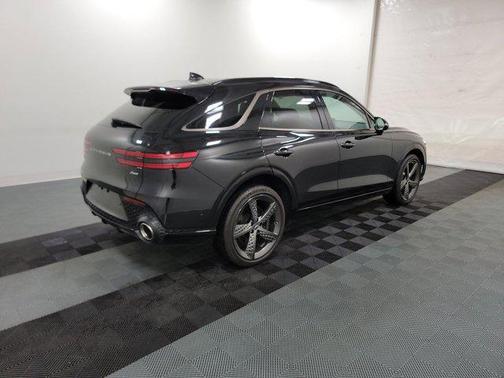 2023 Genesis GV70 2.5T