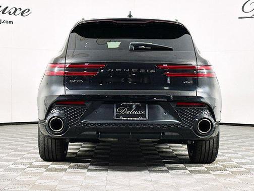 2023 Genesis GV70 2.5T