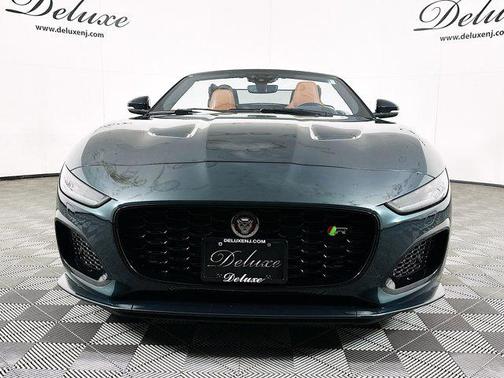 2023 Jaguar F-TYPE R