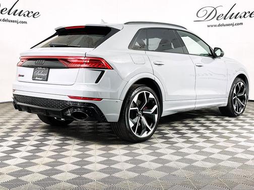 Nardo Gray 2022 Audi RS Q8 4.0T