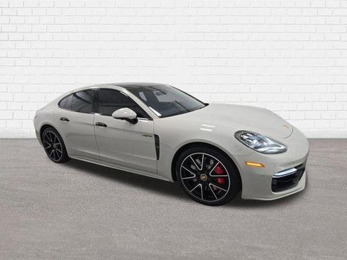 2023 Porsche Panamera 4S E-Hybrid