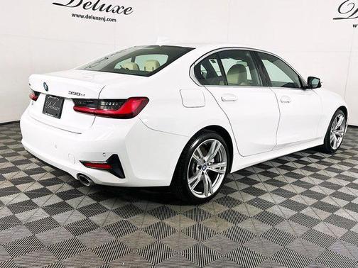 2021 BMW 330e Base