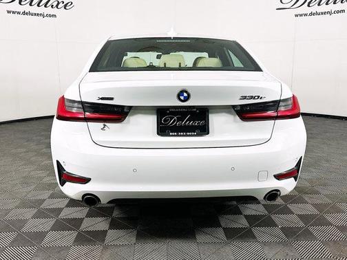 2021 BMW 330e Base