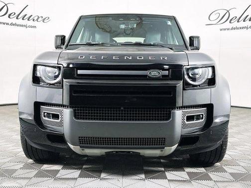 2024 Land Rover Defender Carpathian Edition