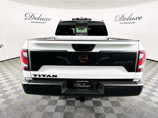 2023 Nissan Titan PRO-4X