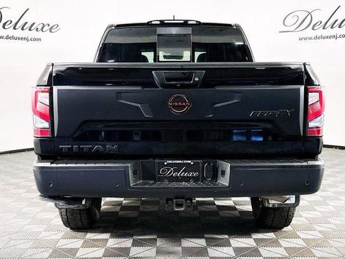 2024 Nissan Titan PRO-4X